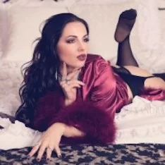 Goddess Alexandra Snow