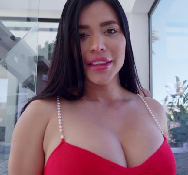 Sara Retali - TRIPLE PENETRATION and DP Anal In An Awesome GangBang With 3 Huge Cocks - Sara Retali FullHD 1080p/HD 720p