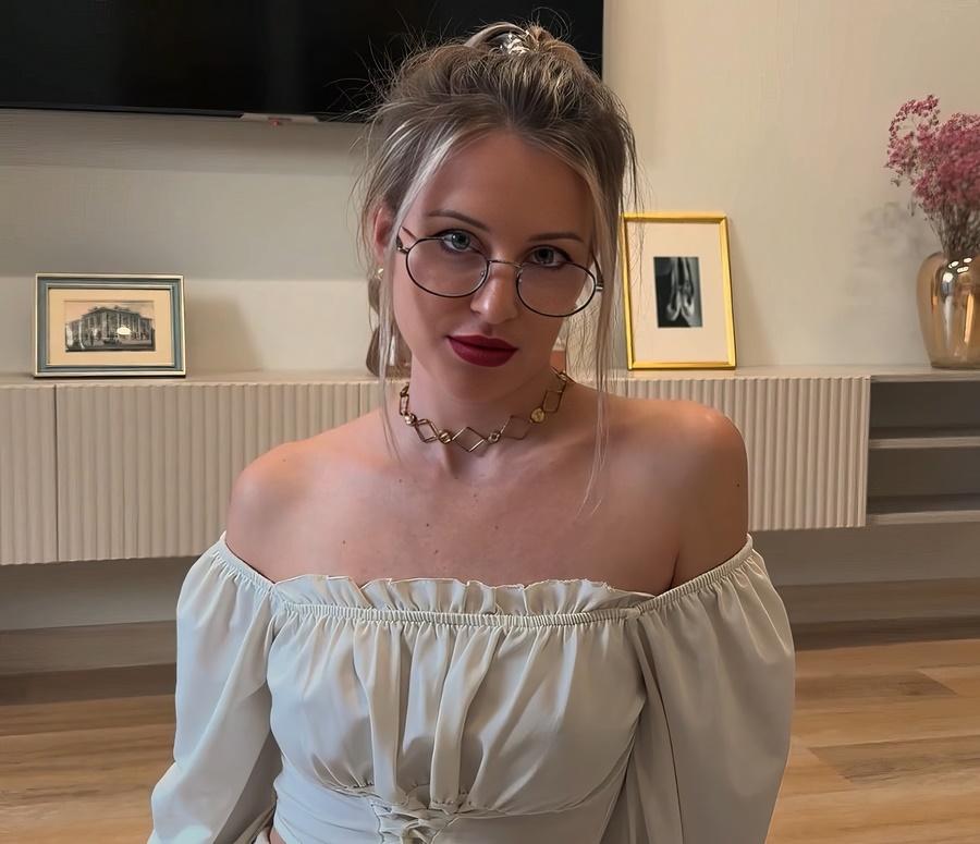 Mila Lioness - I Found Out That My Stepmom Fucked My Friend. Lets Get Laid And You Wont Tell Anyone FullHD 1080p