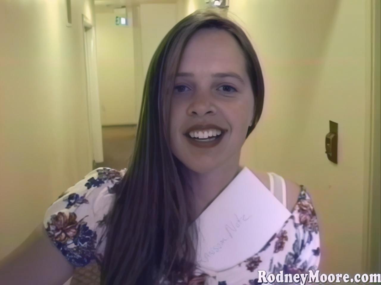 Samantha Bush - That's A Lotta Hair There - 960p