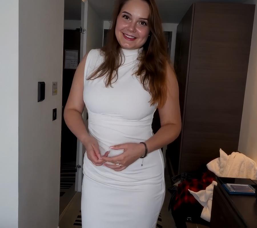 Lily White - A Cute Naughty French Neighbor With Big Ass HD 720p